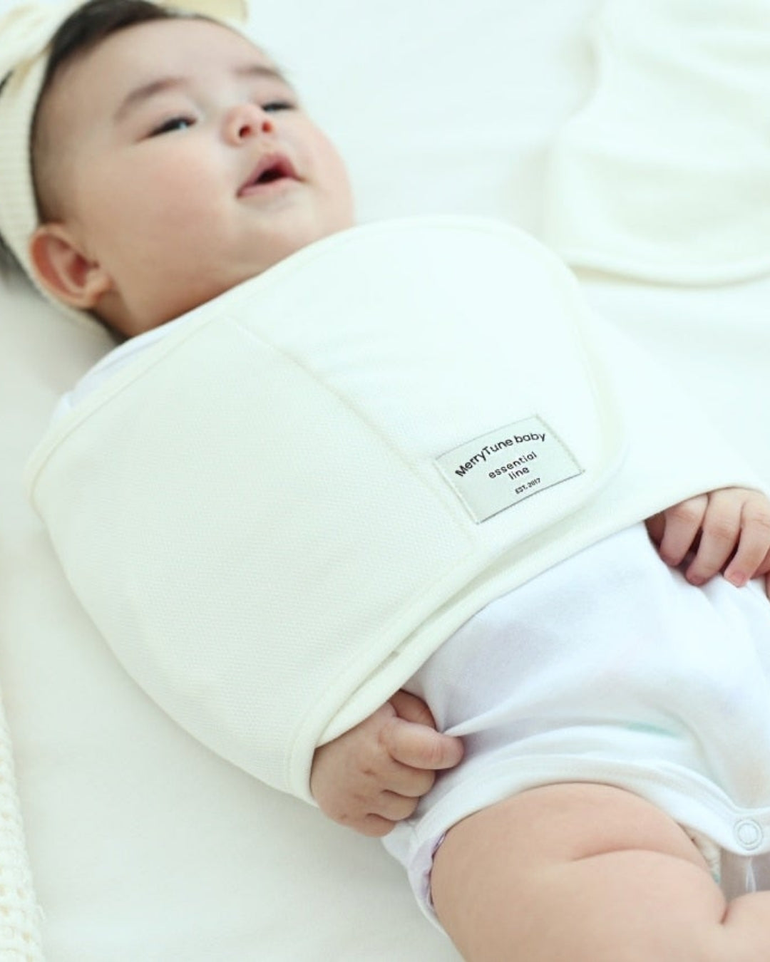 Newborn Silent Swaddle Strap