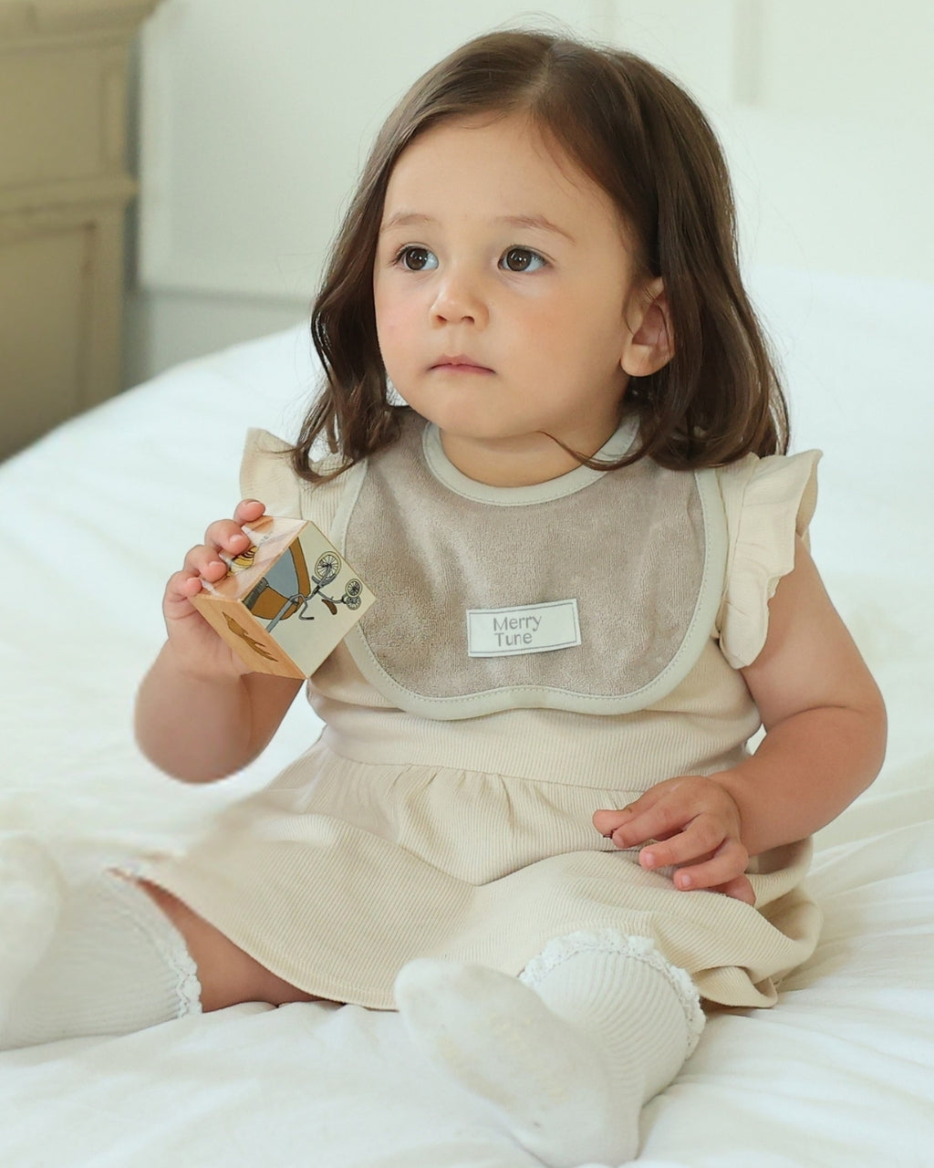 Iconic Terry Baby Bib 6+1
