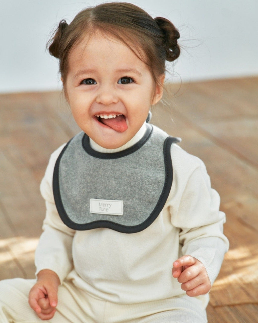 Iconic Terry Baby Bib 6+1